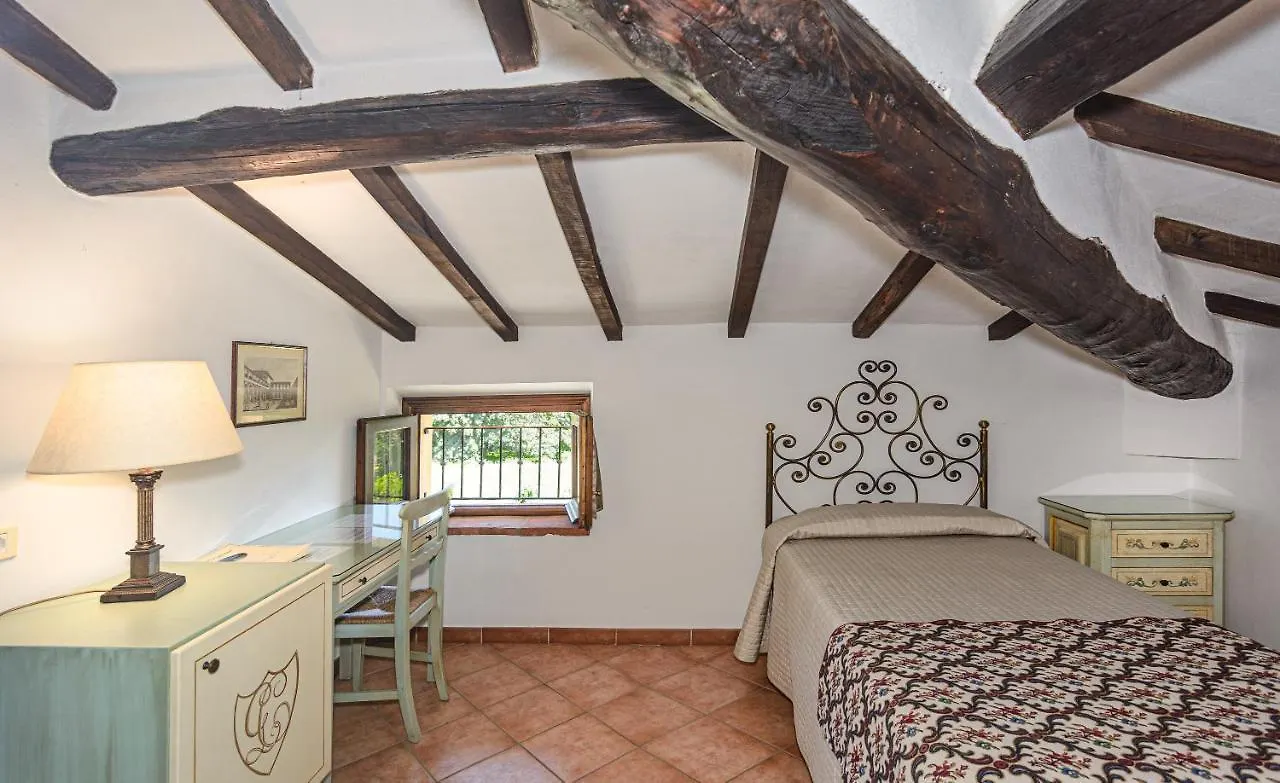 Hotel Villa Cheli Lucca 3*,  Italia