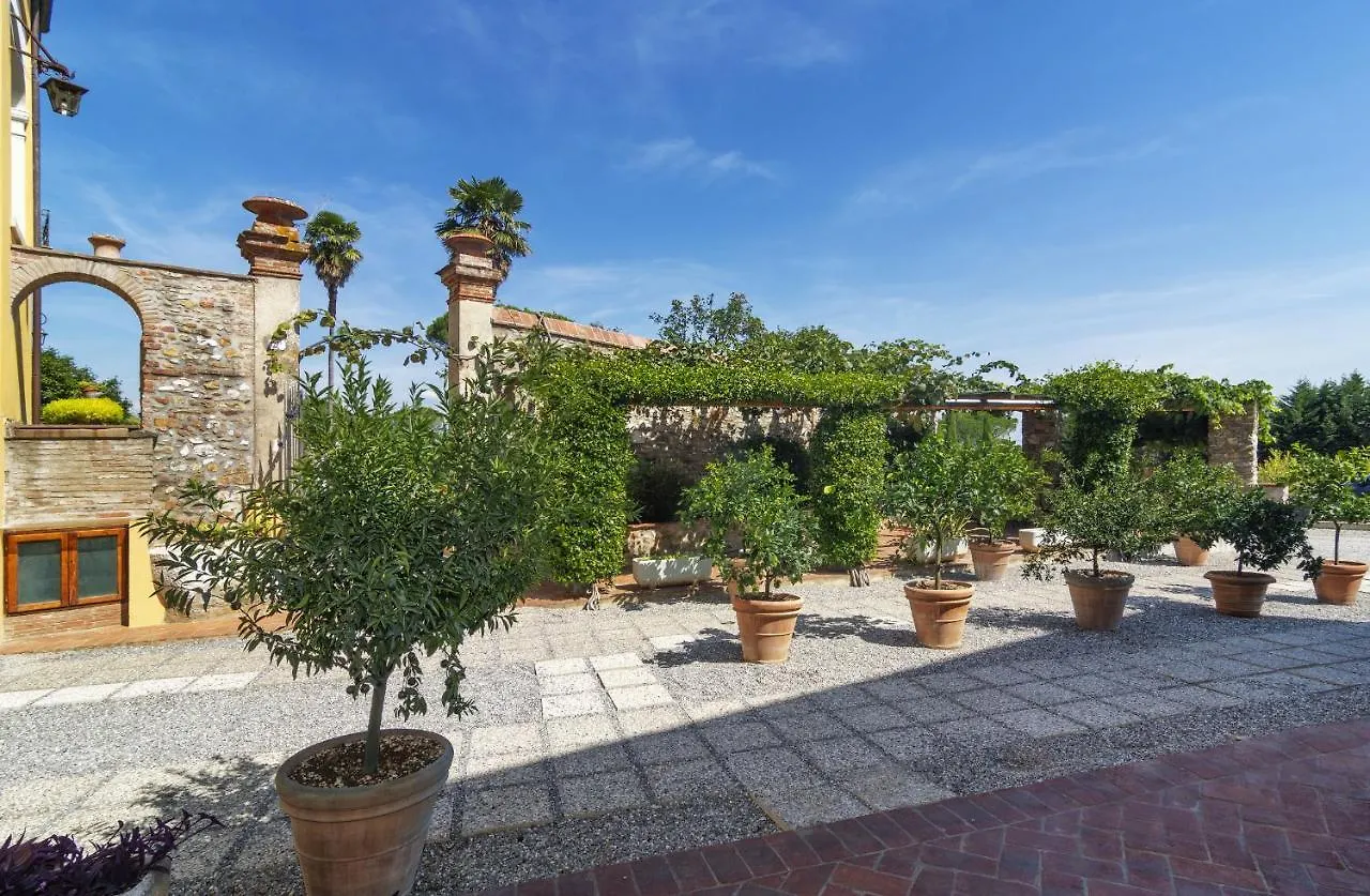 Hotel Villa Cheli Lucca
