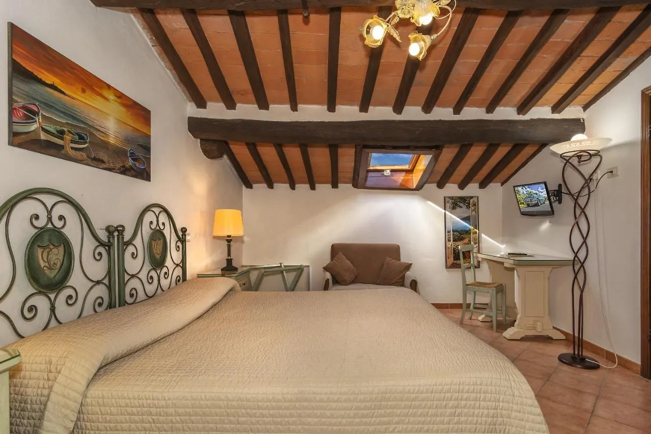 Hotel Villa Cheli Lucca 3*,  Italy